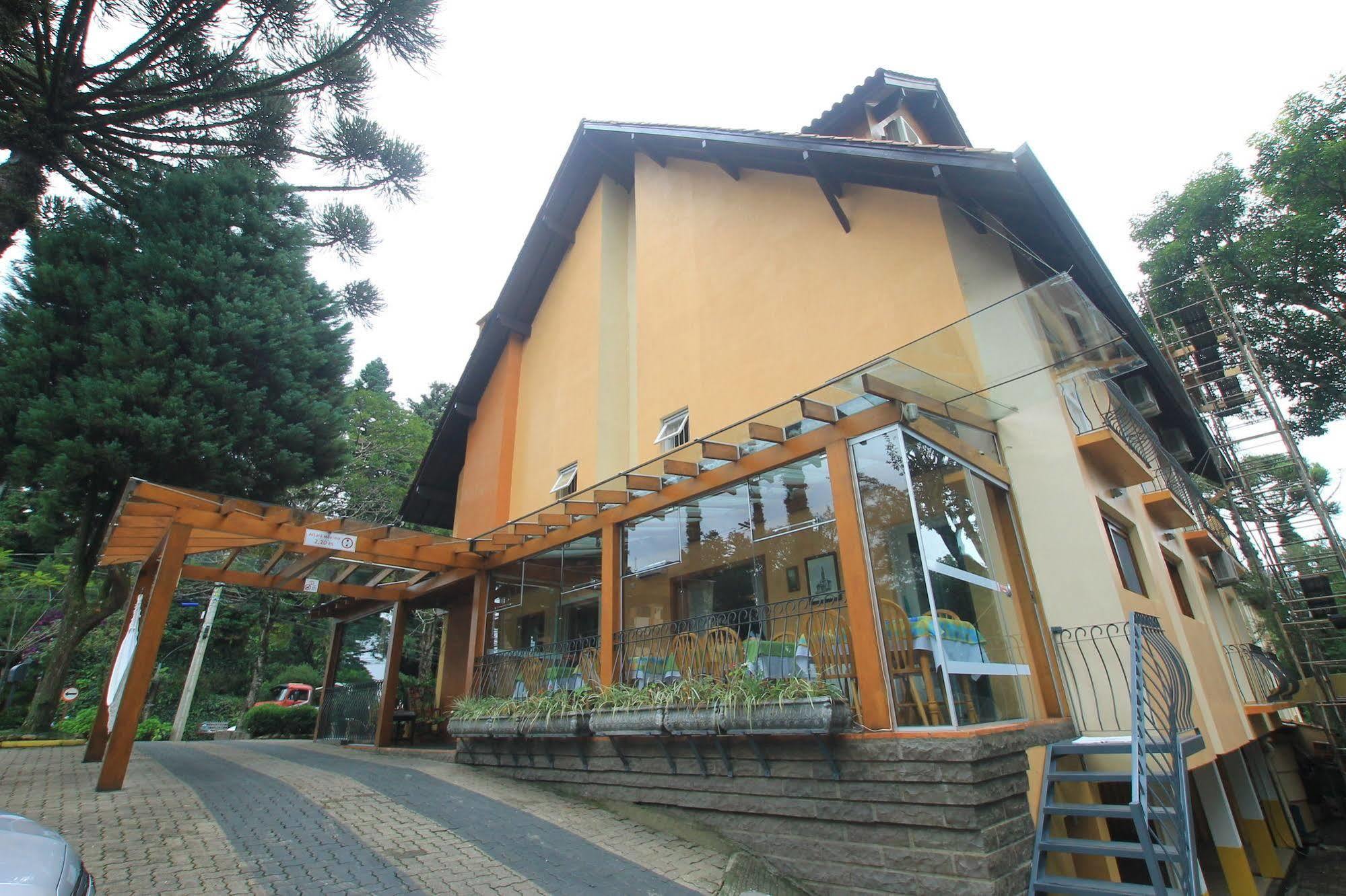 Pousada Aguia Branca Gramado Extérieur photo